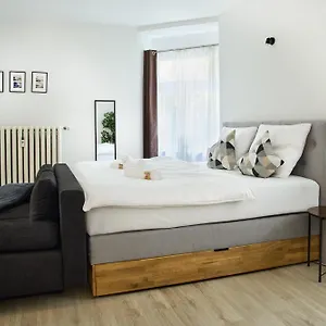 Idee Living City-apartment - Terrasse - Netflix Apartment